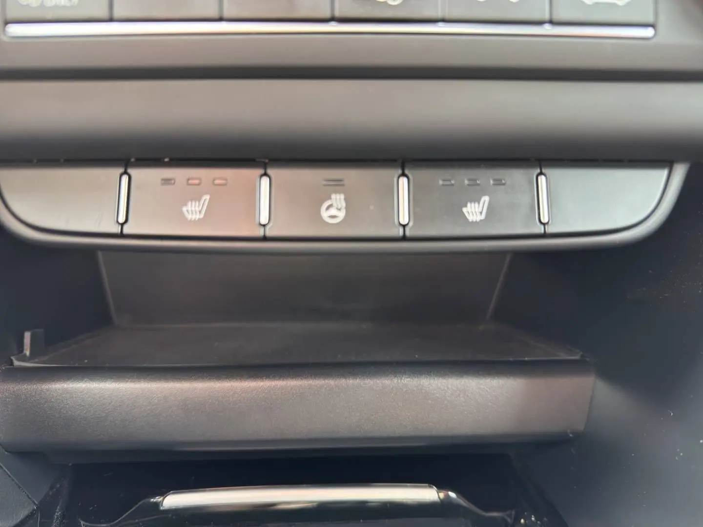 XCEED 1.6 PHEV DCT SPIRIT NAVI KAMERA FULL-LED 1