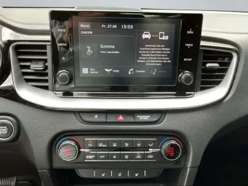 XCeed Vision Plug-in Hybrid 1.6 Navi LED Apple C