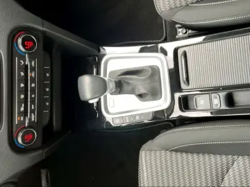 XCeed Vision Plug-in Hybrid 1.6 Navi LED Apple C
