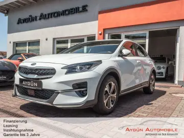 XCeed 1.6 GDI Plug-in-Hybrid Vision Navi-Paket