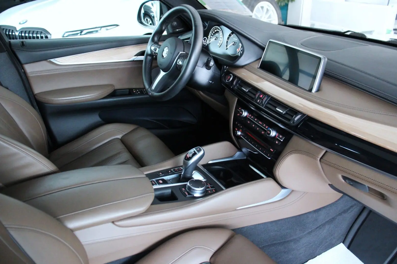 X6 xDrive 40d (F16) *LED*ACC*HUD*KAM*SoftClose
