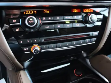 X6 xDrive 40d (F16) *LED*ACC*HUD*KAM*SoftClose