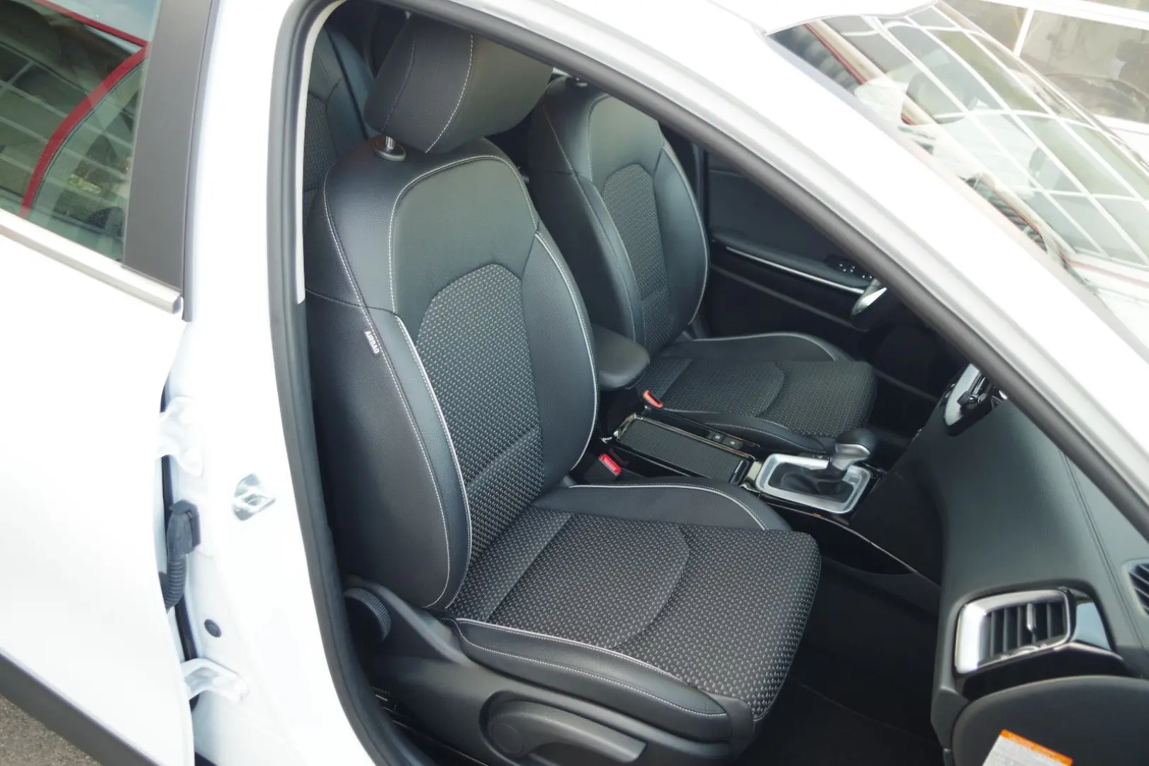 XCeed 1.6 Plug-In Hybrid Vision, Navi-Paket