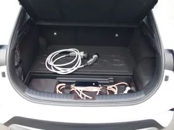 XCeed 1.6 Plug-In Hybrid Vision, Navi-Paket