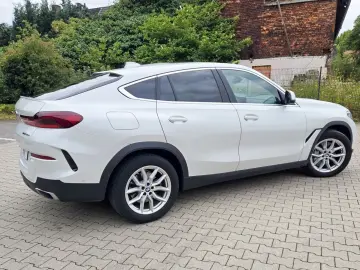 X6 xDrive 40 d /Pano/Luft/Iconic/Laser/HUD