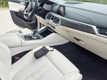 X6 xDrive 40 d /Pano/Luft/Iconic/Laser/HUD