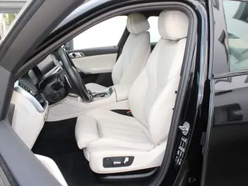 X6 xDrive30d **M-PAKET LED R-KAMERA 21 ZOLL**