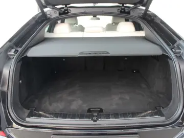 X6 xDrive30d **M-PAKET LED R-KAMERA 21 ZOLL**