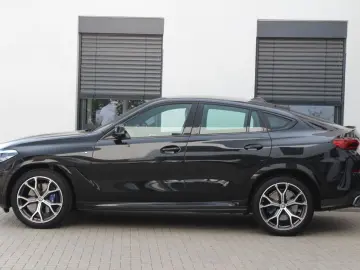 X6 xDrive30d **M-PAKET LED R-KAMERA 21 ZOLL**