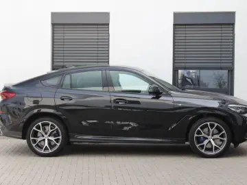 X6 xDrive30d **M-PAKET LED R-KAMERA 21 ZOLL**