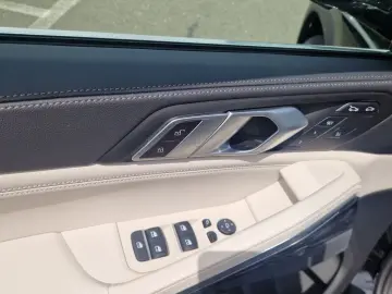 X6 xDrive40d xLine Head-Up HiFi DAB LED WLAN