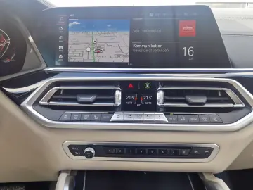 X6 xDrive40d xLine Head-Up HiFi DAB LED WLAN