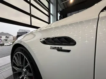 Mercedes-Benz Clasa E 53 AMG 4Matic+