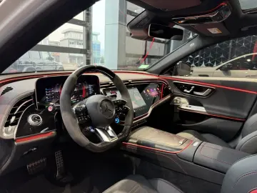 Mercedes-Benz Clasa E 53 AMG 4Matic+