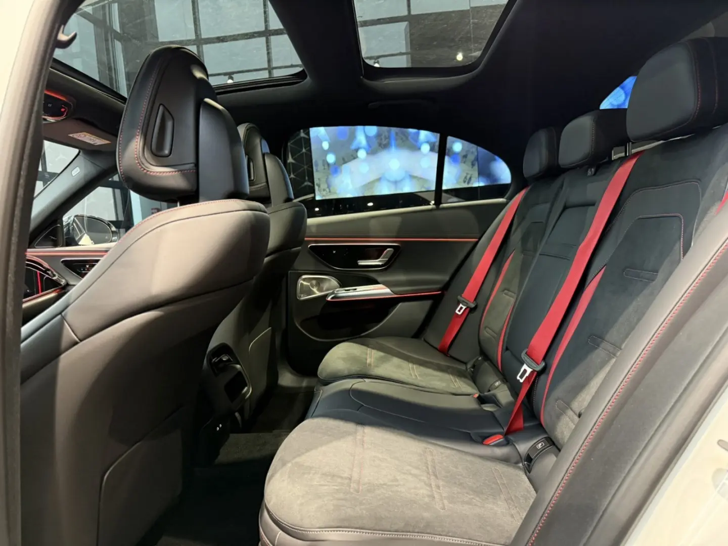 Mercedes-Benz Clasa E 53 AMG 4Matic+