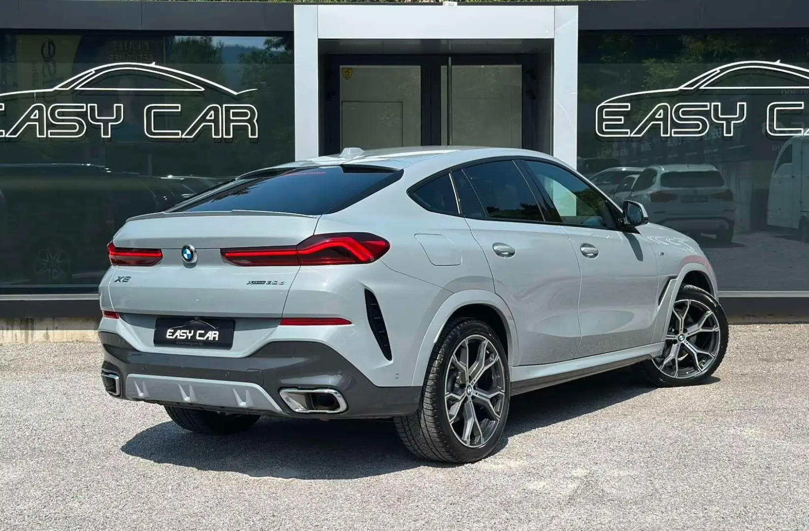 X6xDrive30d M Sport/  Harman Kardon/360 Kamera/