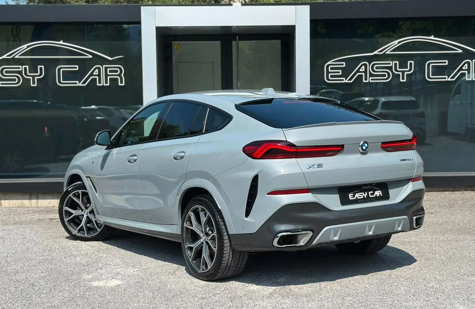 X6xDrive30d M Sport/  Harman Kardon/360 Kamera/