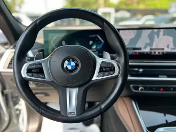 X6xDrive30d M Sport/  Harman Kardon/360 Kamera/