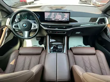X6xDrive30d M Sport/  Harman Kardon/360 Kamera/