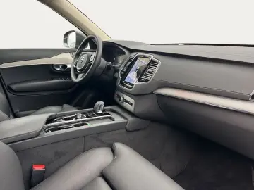 XC90 B5 AWD Plus-Bright 7S Glasd Standh 360° AHK