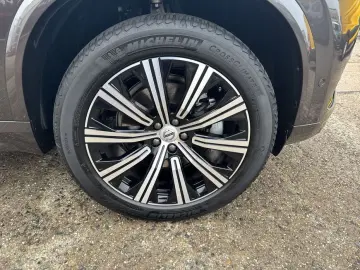 XC90 B5 AWD Plus-Bright 7S Glasd Standh 360° AHK