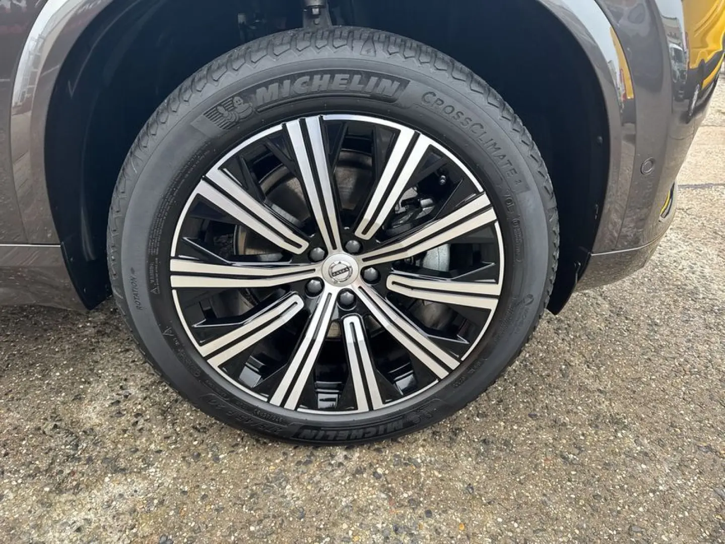 XC90 B5 AWD Plus-Bright 7S Glasd Standh 360° AHK