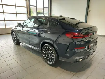 X6 xDrive 30d M Sport|IconicGlow|SoftClose