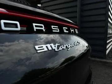992 (911) Targa 4S Sportabgas.,Sport Chrono,BOSE