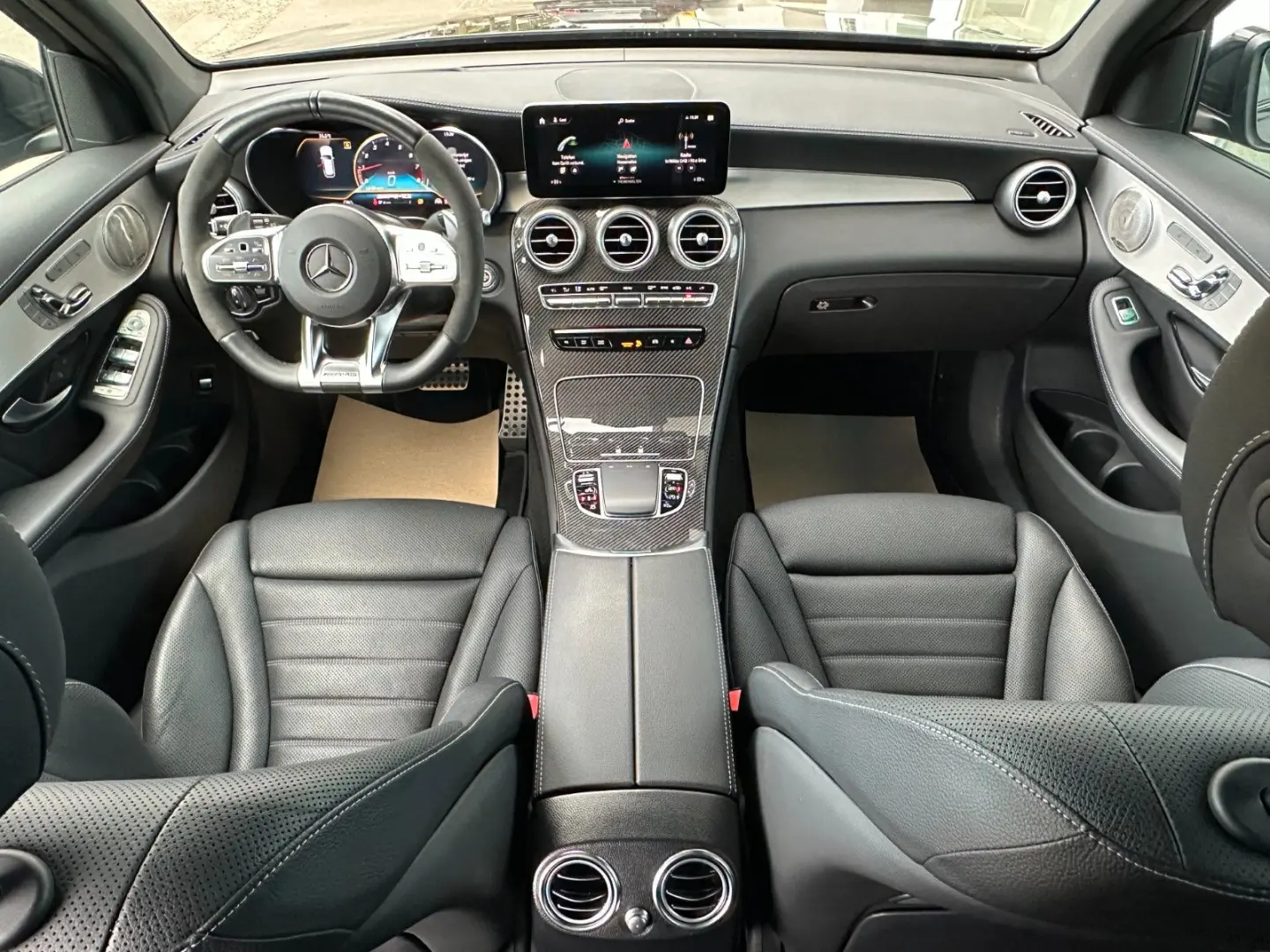 GLC 43 AMG +Night+AHK+AGA+Pano+Sound+4xHighEnd!!
