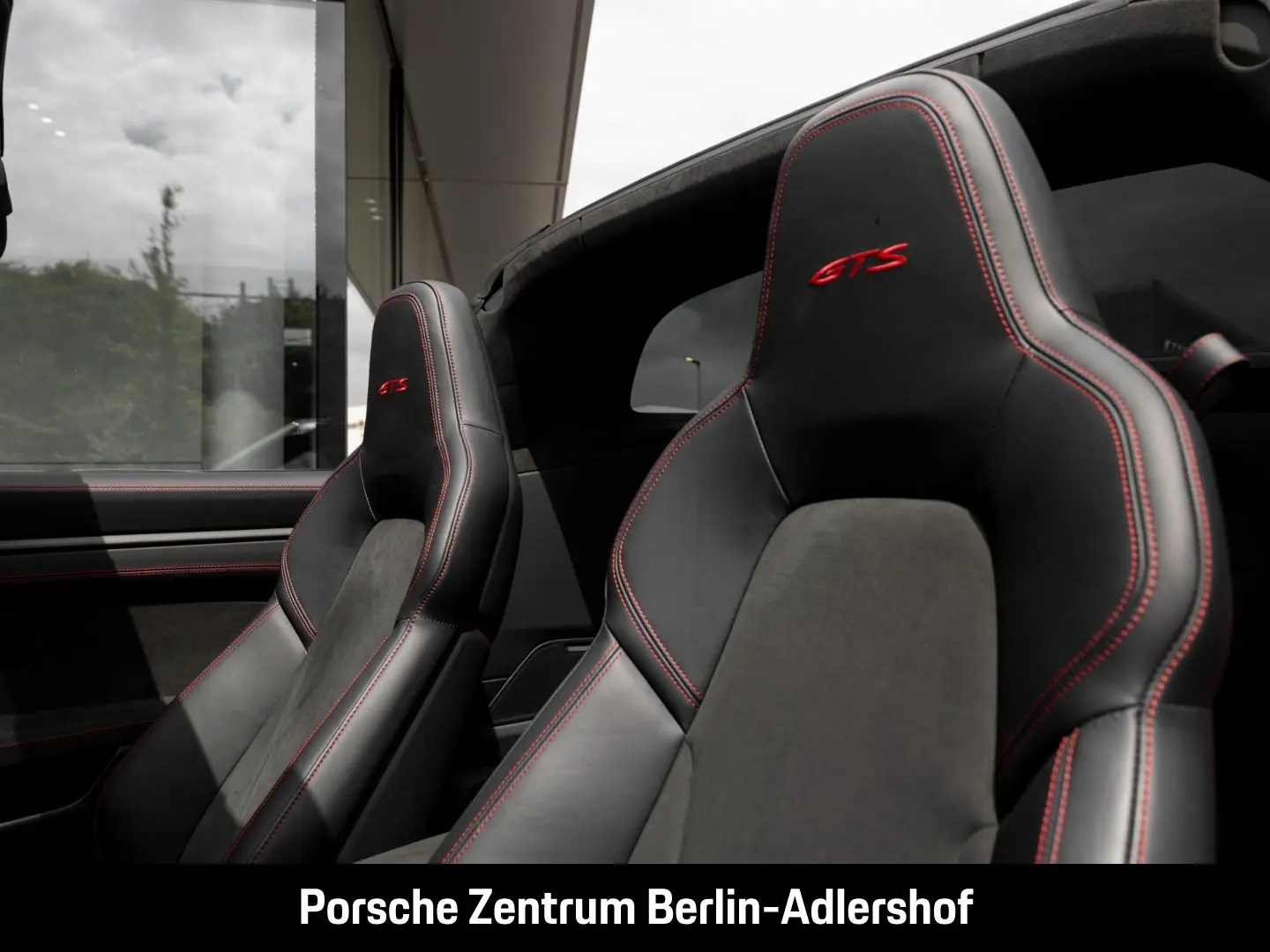 992 911 Targa 4 GTS Arktikgrau BOSE HA-Lenkung