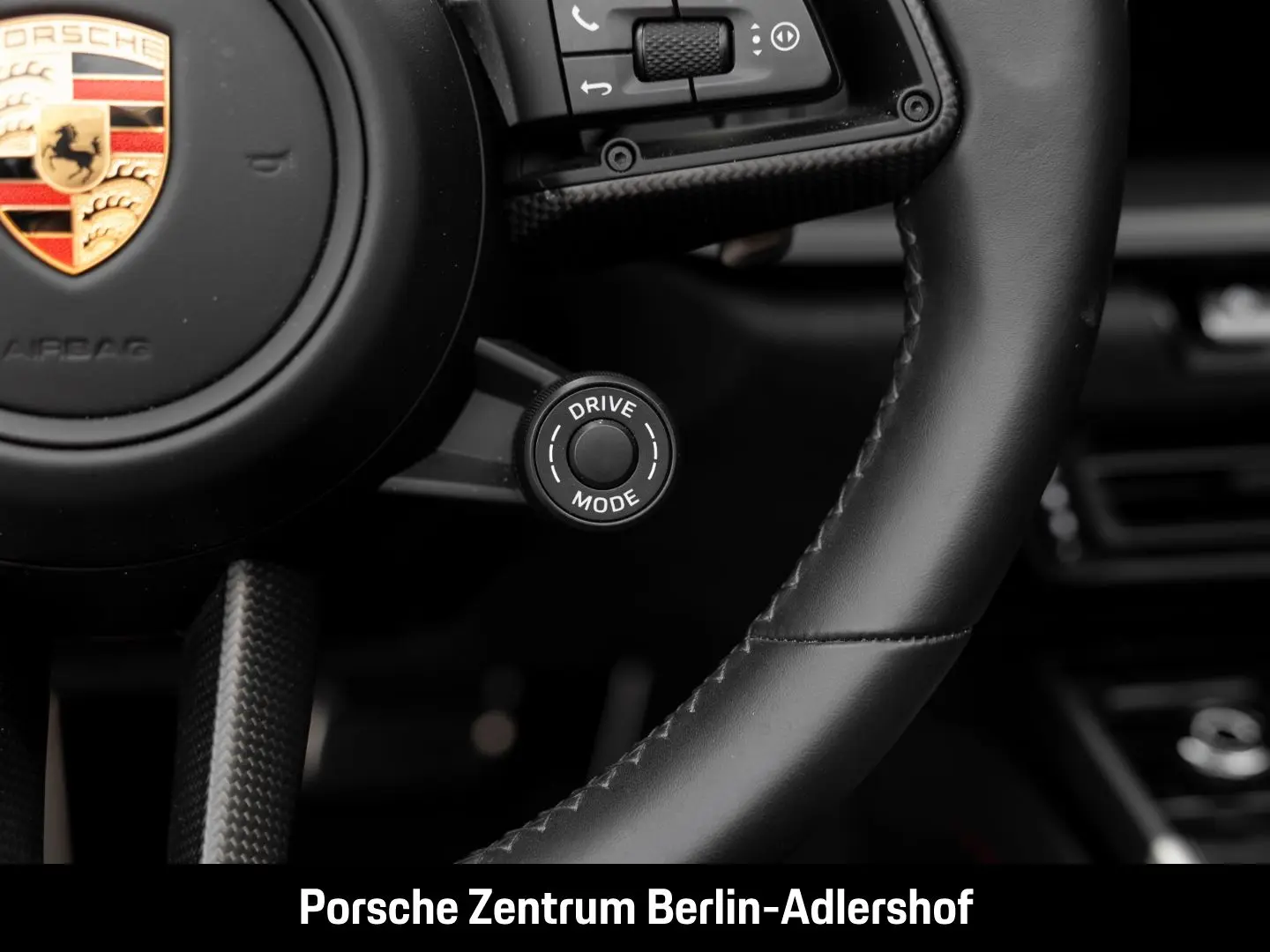 992 911 Targa 4 GTS Arktikgrau BOSE HA-Lenkung