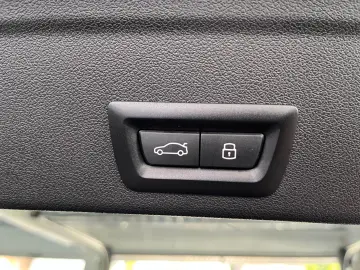 X6 xDrive 30d M SPORT/LED/AHK/PANO-DA/H&K