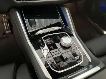 X6 xDrive 30d M SPORT/LED/AHK/PANO-DA/H&K
