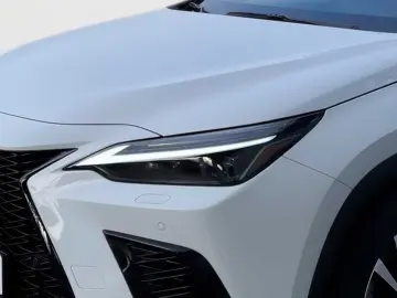 NX 450h+ E-FOUR F SPORT
