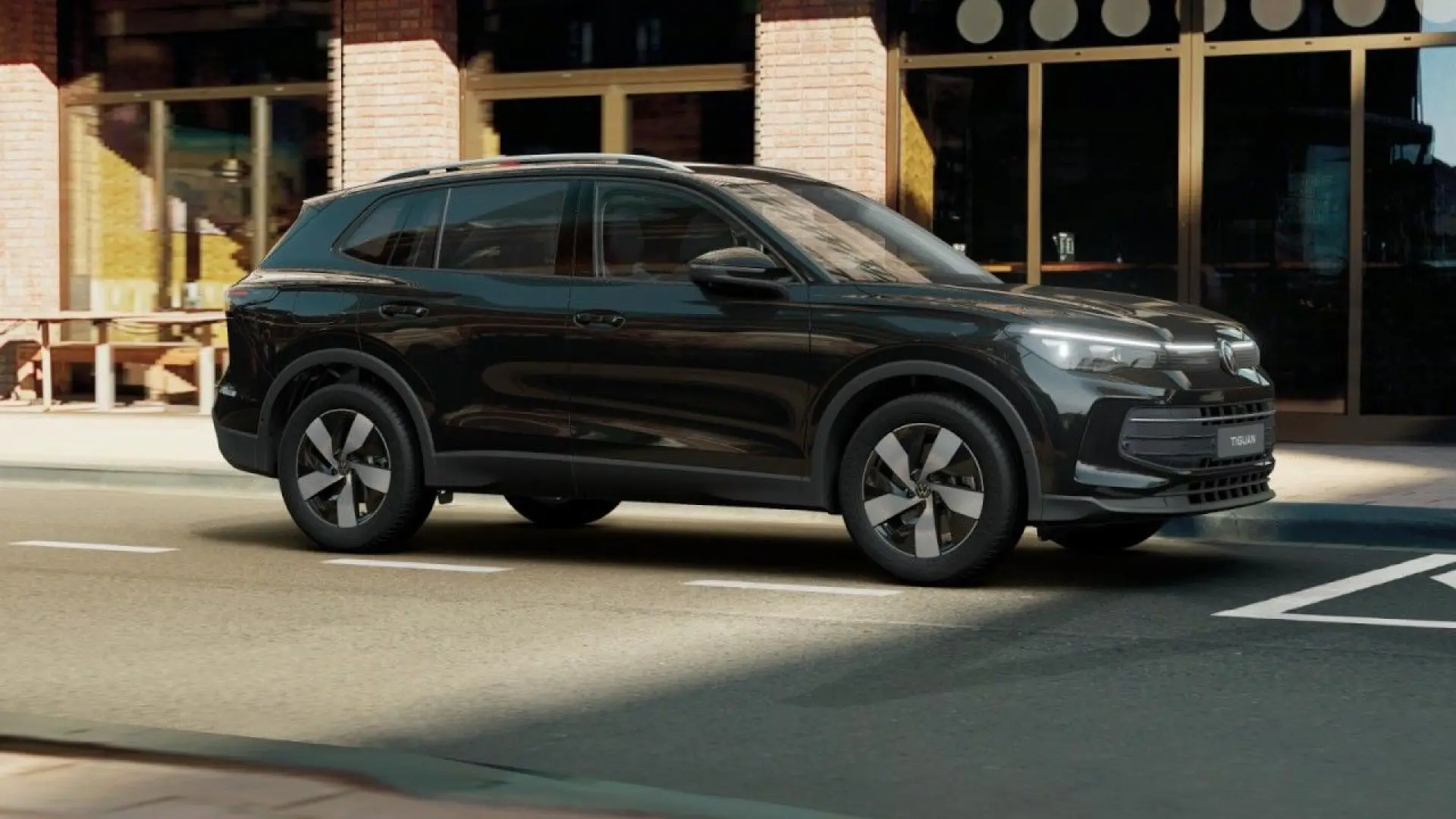 Tiguan 2,0 TDI Life Klima Navi Rückfahrkamera