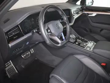 Touareg R 3.0TSI 4M 689,-ohne Anzahlung AHK Pano