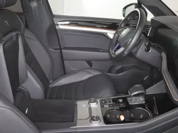 Touareg R 3.0TSI 4M 689,-ohne Anzahlung AHK Pano