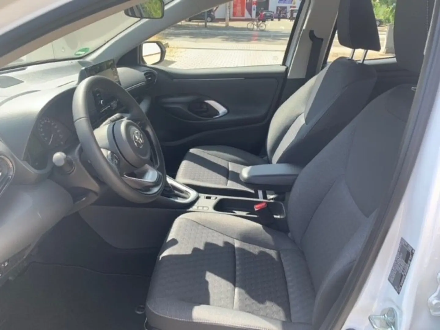 Yaris Hybrid 116 1.5 VVT-i Business Edition