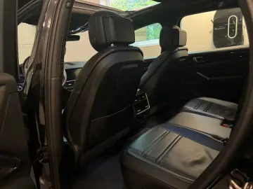 Cayenne*PANO*ACC*BOSE*AHK*LUFT*PDLS+*21