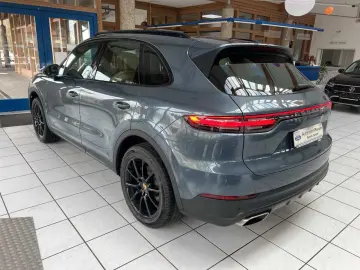 Cayenne Tiptronic S *Exterieur-Paket schwarz*