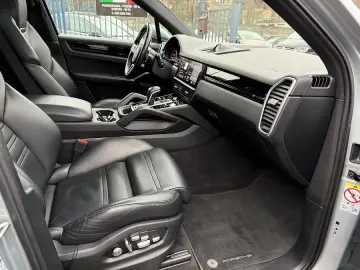 Cayenne 340ps Kamera360 Panorama SportChrono