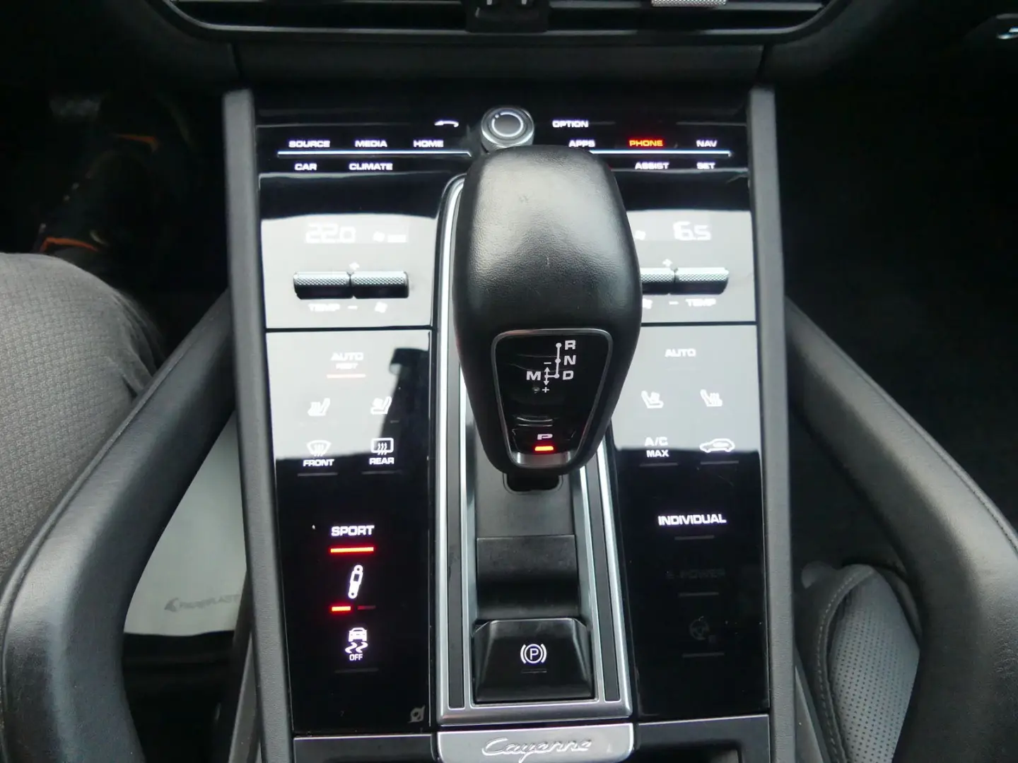 Cayenne 3.0 t Sport 1HD DEUTSCHES-FZG/360°/MATRI