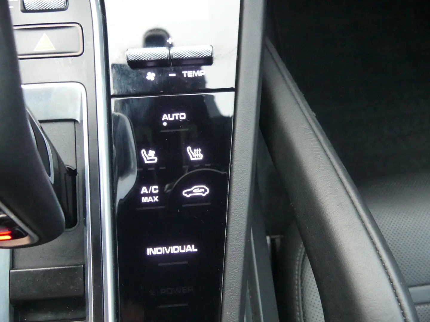 Cayenne 3.0 t Sport 1HD DEUTSCHES-FZG/360°/MATRI