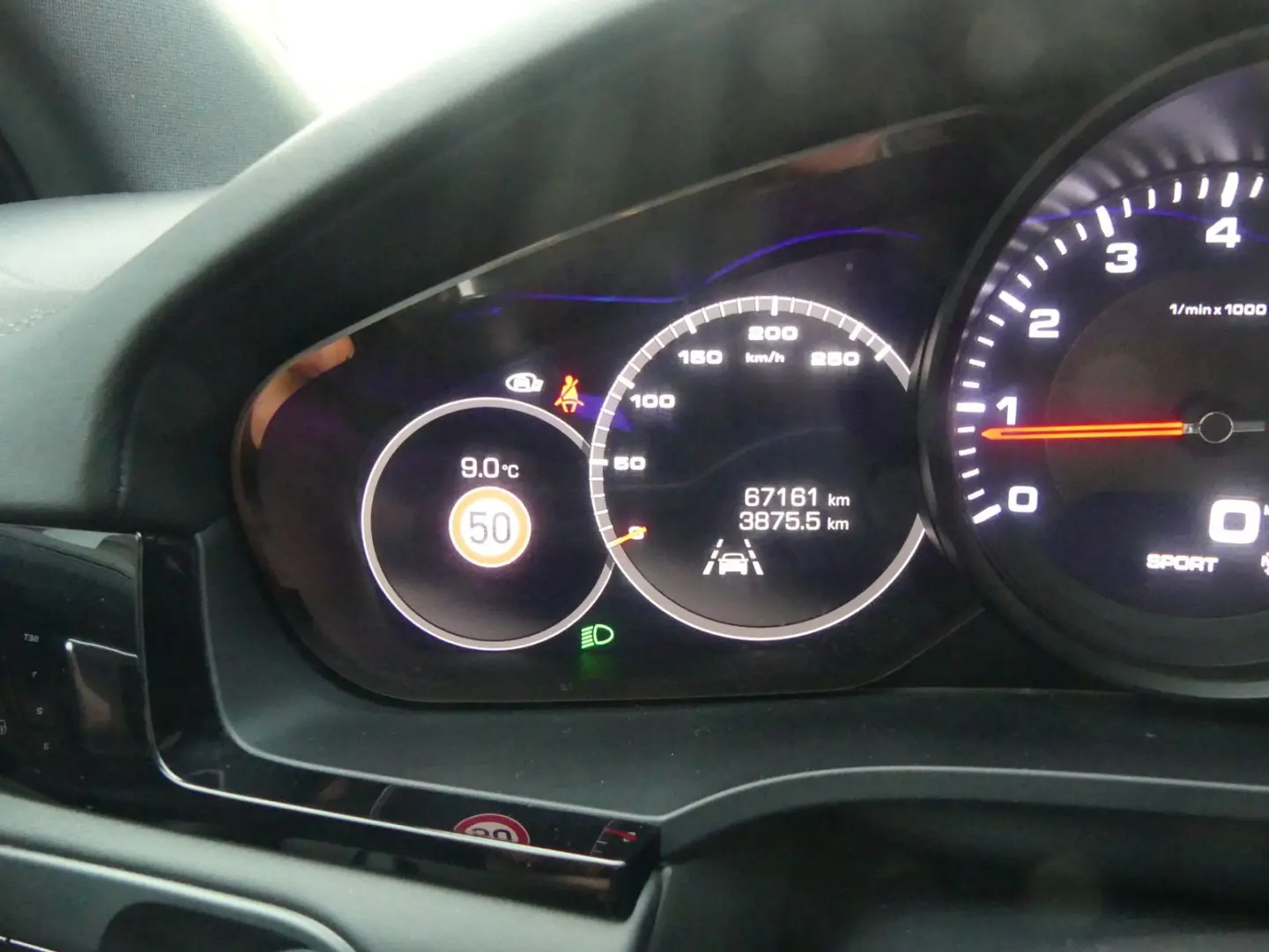 Cayenne 3.0 t Sport 1HD DEUTSCHES-FZG/360°/MATRI