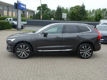 XC60 Recharge Plus T8 AWD/Pano/H&K/FourC/360°