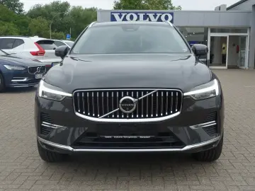 XC60 Recharge Plus T8 AWD/Pano/H&K/FourC/360°