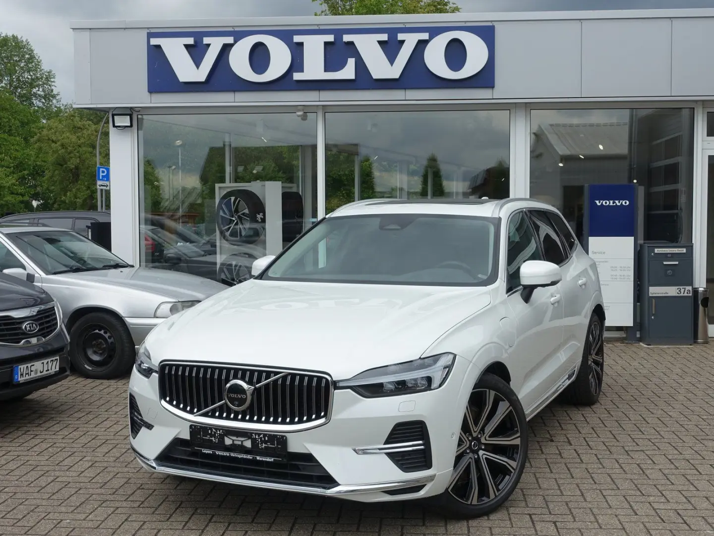 XC60 Recharge Plus T8 AWD/Pano/H&K/FourC/360°