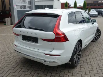 XC60 Recharge Plus T8 AWD/Pano/H&K/FourC/360°