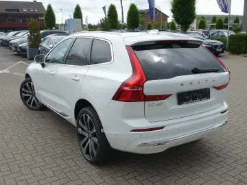 XC60 Recharge Plus T8 AWD/Pano/H&K/FourC/360°