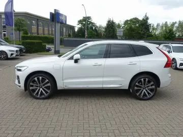 XC60 Recharge Plus T8 AWD/Pano/H&K/FourC/360°